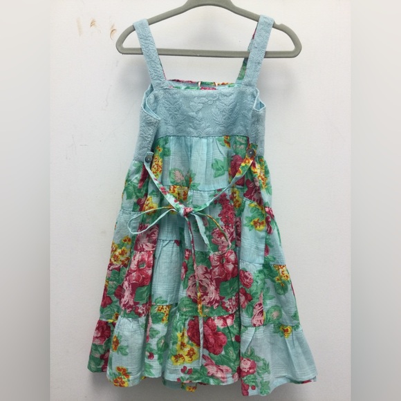 April Cornell - Picture 4 of 4